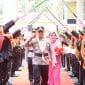 Foto : polres OKU sambut Kapolres baru Imam Zamroni dengan pedang pora