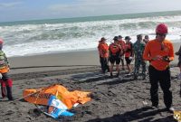 Foto : tim SAR gabungan temukan 2 jasat ABK asal Banten di perairan kulon Progo 