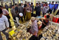Foto : Suasana Berbùka Puasa di Masjid Gedhe Kauman Yogyakarta 