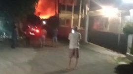 Foto : suasana lingkungan warga detik-detik terjadi kebakaran di Gudang Munisi, 