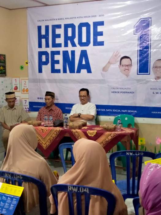 Foto Wawan-Peristiwaterkini; Heroe Poerwadi saat sosialisasi di ex kelurahan Wirogunan RW. 04, Surokarsan, Kamis (17/10/2024)