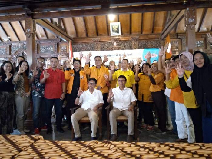 Foto: Deklarasi Partai Hanura Resmi Dukung Afnan-Singgih