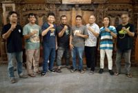 Foto Wawan-Peristiwaterkini; Pengurus Jogja Time Rallyers Community siap bertanding di Kejurnas City Rally 2024 di Surabaya