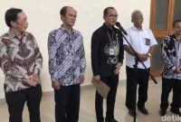 Foto Wawan-Peristiwaterkini; Pemda DIY Umumkan UMP dan UMSP DIY 2025 di Kompleks Kepatihan Kota Jogja
