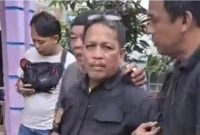 foto : Oknum Lsm ditangkap polisi, peras kades di Rejang Lebong