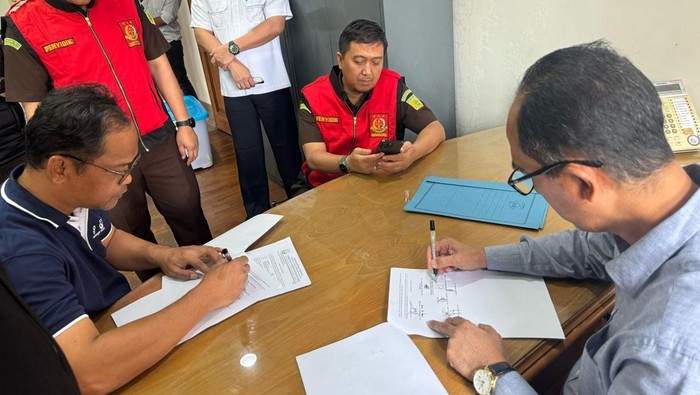 foto : suasana pemeriksaan