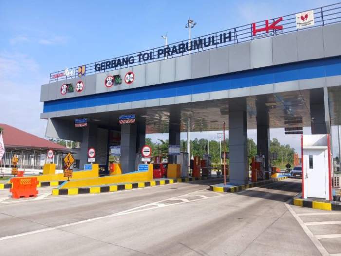 foto : gerbang tol
