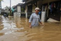 foto : Suasana banjir yang melanda beberapa waktu lalu