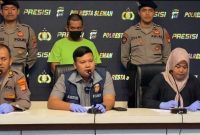 Foto : Pelaku Begal Payudara Menyerahkan diri : Jumpa Pers pelaku Begal Payudara di Polres Sleman, Rabu (30/4/2025)