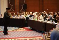 Foto : Jamaah Calon Haji Sahid Tour mendengarkan pengajian pada hari ke-3 Manasik Haji Sahid Tour, Sabtu (3/5/2025)