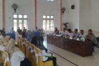 foto: pertemuan pemerintah desa bersama pemerintah kecamatan dan kapolsek sinar peninjauan