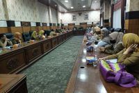 foto: Forum PPPK menemui anggota DPRD oku Terkait Kecurangan 