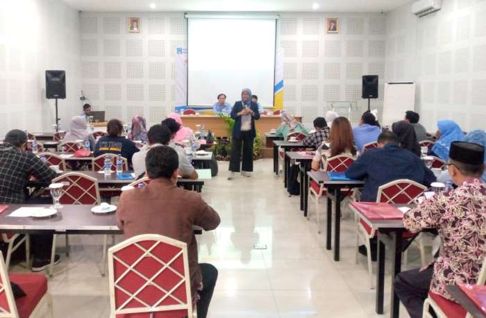 foto: Forum Komunikasi Antar Partai (FKAP) menggelar seminar bertajuk “Strategi Partai Politik dalam Menghadapi Dinamika Zaman” di Prima SR Hotel & Convention, Sleman