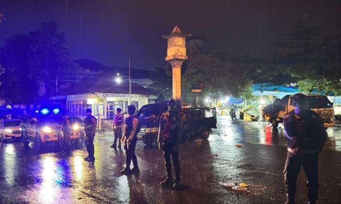 foto: Suasana Anggota Sabara Sedang berjaga 