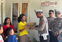 foto: Satuan Lalu Lintas (Satlantas) Polres Batu Bara melaksanakan kegiatan sosial