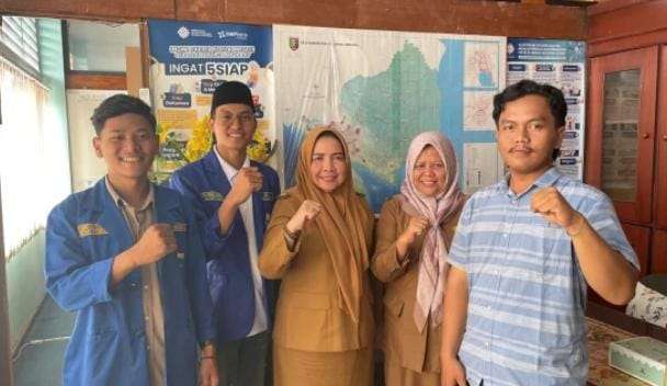 foto: pose bersama PMII UNILA dan Disnaker Lampung