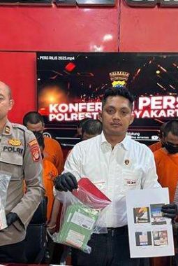 Komplotan Ganjel ATM Terbongkar, Polresta Yogyakarta Buru Dua Buronan