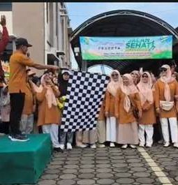 ‎Dandim Wonosobo Lepas Jalan Sehat HAB Kemenag, Tegaskan Kerukunan Umat